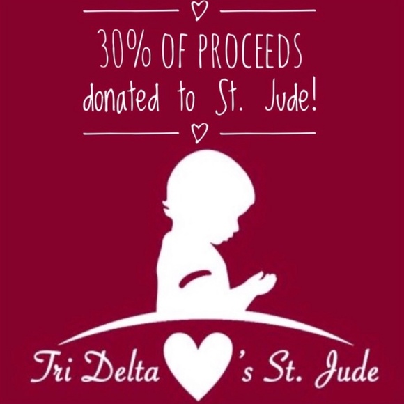 {Rowan} dainty gold layered crystal bling necklace - Picture 6 of 6